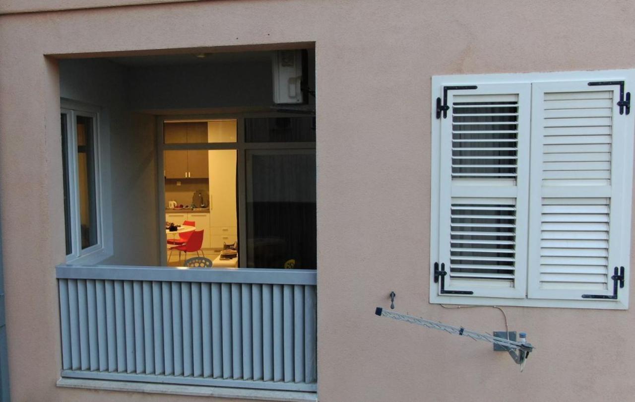 Apartman Gusar -Top Position, Close To The Center And The Beach, Fully Equipped Omiš Extérieur photo